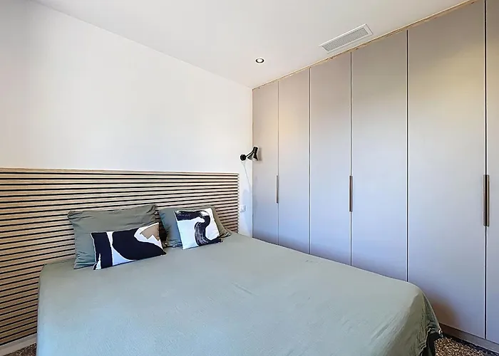 Contemporary With Pool In Trinite Porto-Vecchio